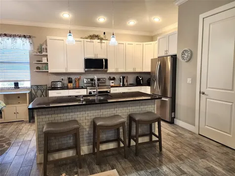 108 Oak Knolls Circle Sebring FL 33876