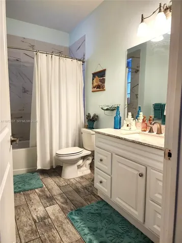 108 Oak Knolls Circle Sebring FL 33876