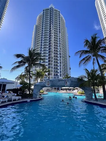 18001 Collins Avenue Sunny Isles Beach FL 33160