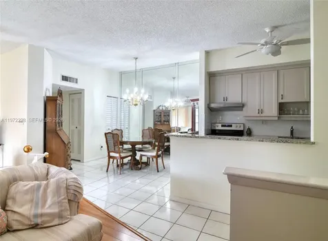 10975 W Clairmont Circle Tamarac FL 33321