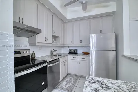 10975 W Clairmont Circle Tamarac FL 33321