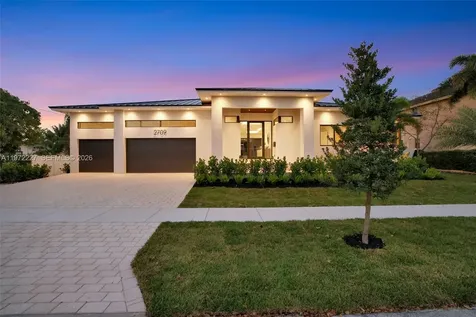 2709 NE 25th Court Fort Lauderdale FL 33305