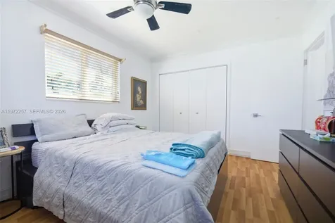 1871 NE 186th Street North Miami Beach FL 33179