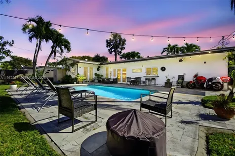 1871 NE 186th Street North Miami Beach FL 33179