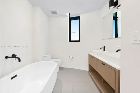 2688 SW 25th Avenue Miami FL 33133