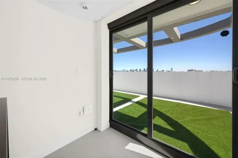 2688 SW 25th Avenue Miami FL 33133