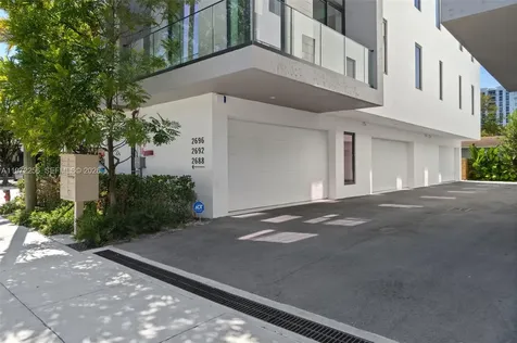 2688 SW 25th Avenue Miami FL 33133
