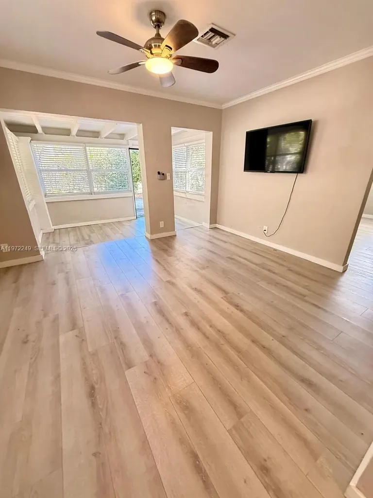 1151 NE 18th Street Fort Lauderdale FL 33305