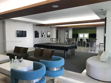 55 SE 6th Street Miami FL 33131