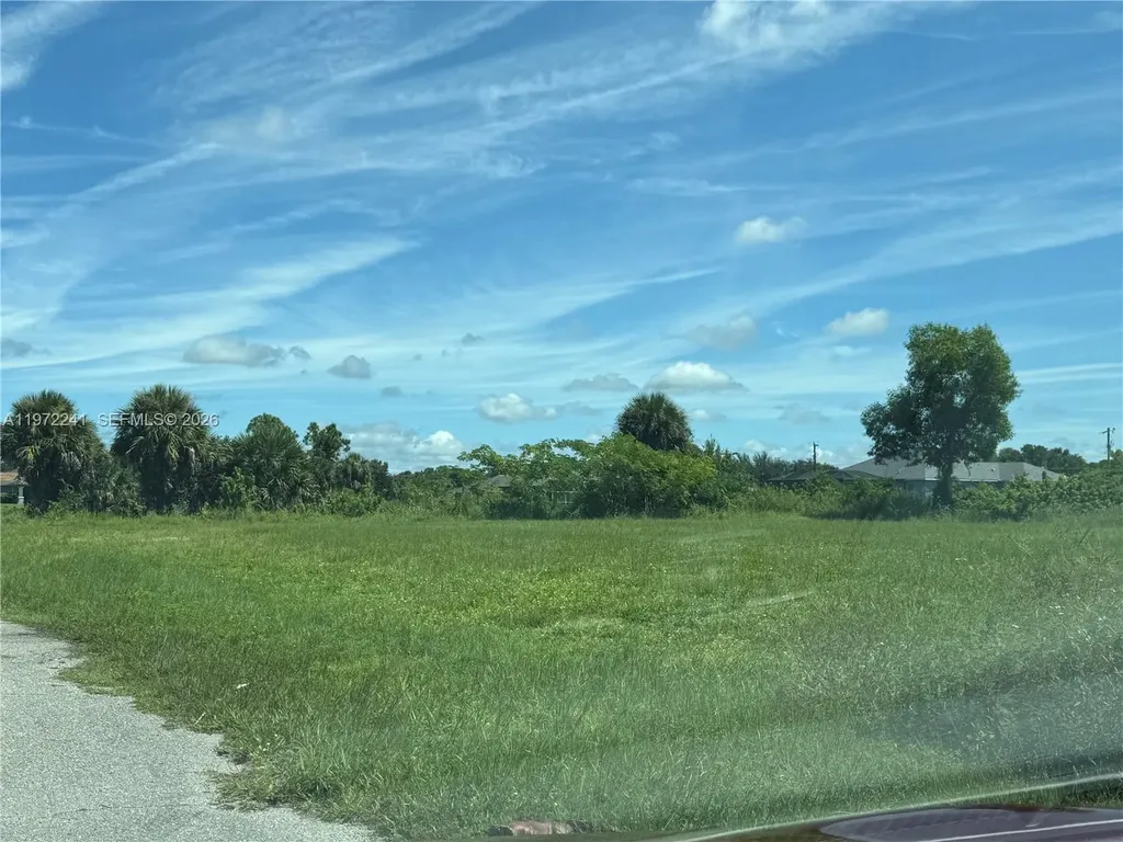 2629 NE 20th Place Cape Coral FL 33909