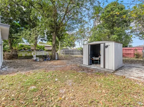 120 Seaman Avenue Opa-Locka FL 33054