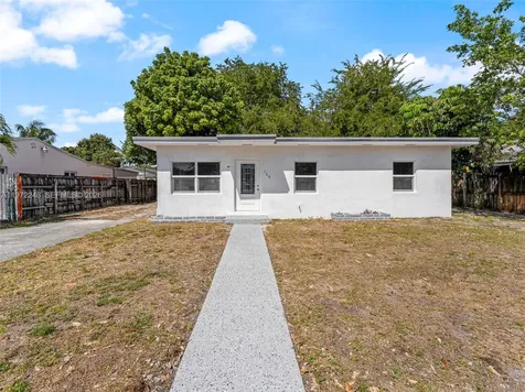 120 Seaman Avenue Opa-Locka FL 33054