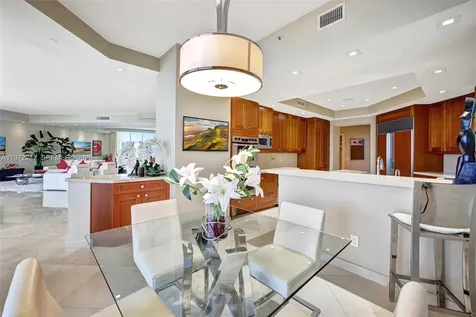 21200 Point Place Aventura FL 33180