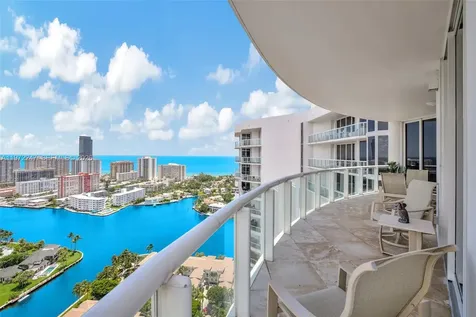 21200 Point Place Aventura FL 33180