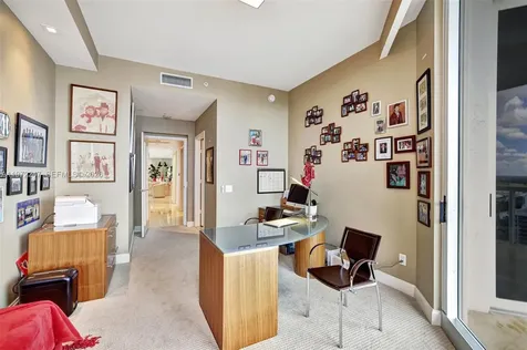 21200 Point Place Aventura FL 33180