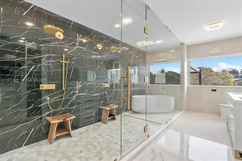 135 SW 125th Avenue Miami FL 33184