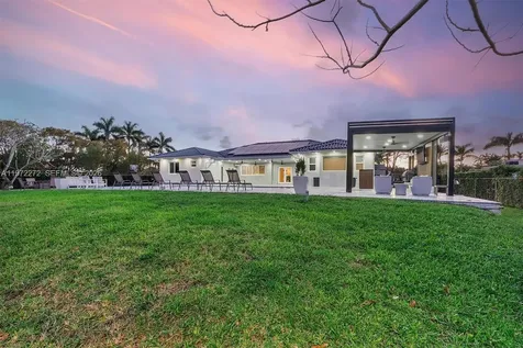 135 SW 125th Avenue Miami FL 33184