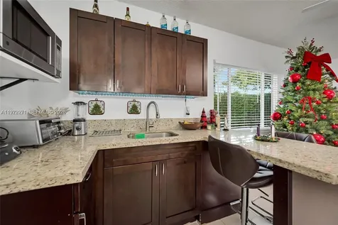 7420 SW 31st Street Miami FL 33155