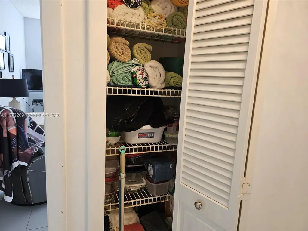 3850 Washington Street Hollywood FL 33021