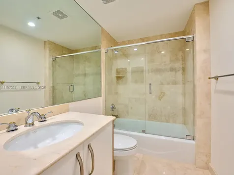 2051 SE 3rd Street Deerfield Beach FL 33441