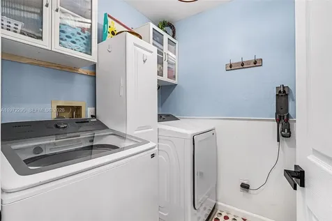 4841 SW 24th Place Cape Coral FL 33914