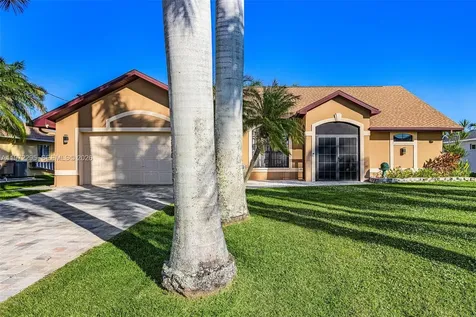 4841 SW 24th Place Cape Coral FL 33914