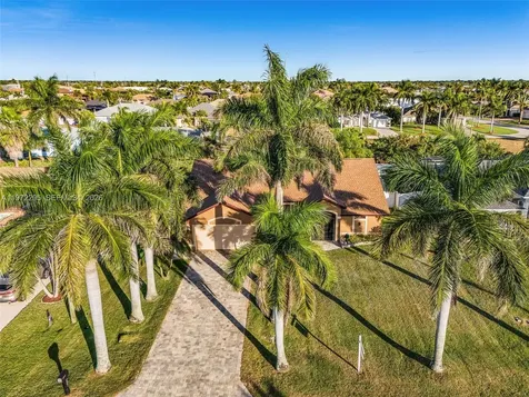 4841 SW 24th Place Cape Coral FL 33914
