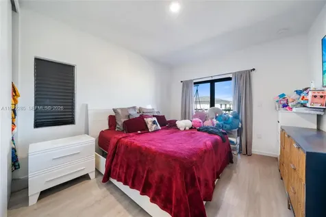 209 NW 13th Place Florida City FL 33034