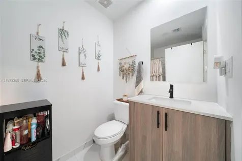 209 NW 13th Place Florida City FL 33034