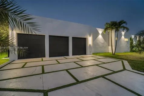 11395 SW 88th Avenue Miami FL 33176
