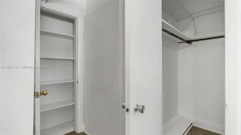3049 NW 51st Street Miami FL 33142