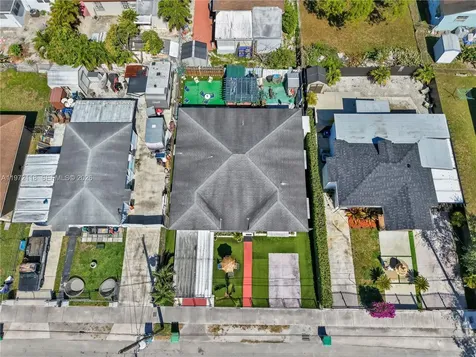 3049 NW 51st Street Miami FL 33142