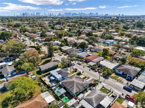 3049 NW 51st Street Miami FL 33142