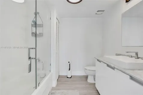 1881 79th St Causeway North Bay Village FL 33141
