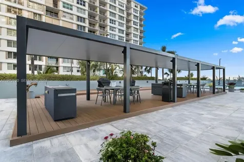 1881 79th St Causeway North Bay Village FL 33141