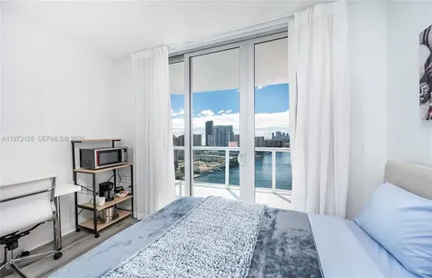 2602 E Hallandale Beach Boulevard Hallandale Beach FL 33009