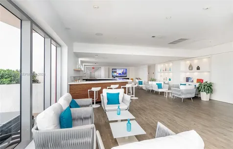 2602 E Hallandale Beach Boulevard Hallandale Beach FL 33009