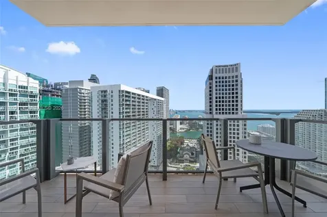 68 SE 6th Street Miami FL 33131