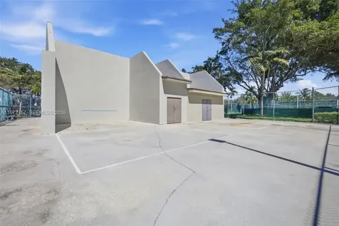 11483 SW 109th Road Miami FL 33176
