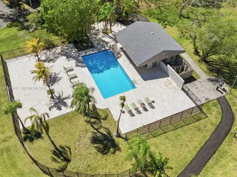 11483 SW 109th Road Miami FL 33176