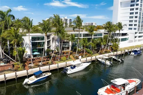 3068 NE 49th Street Fort Lauderdale FL 33308