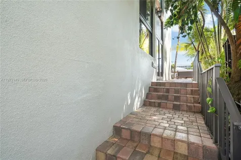 3068 NE 49th Street Fort Lauderdale FL 33308