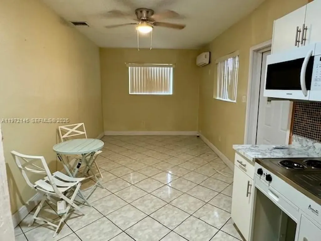 6471 SW 27th Street Miramar FL 33023