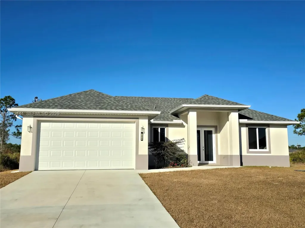 1219 Hibiscus Lehigh Acres FL 33972