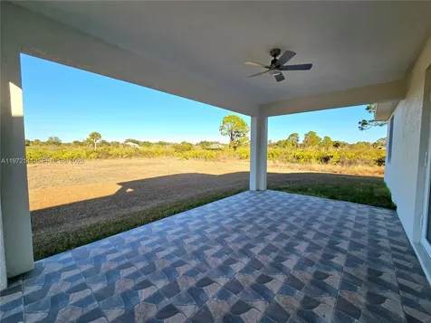 1219 Hibiscus Lehigh Acres FL 33972