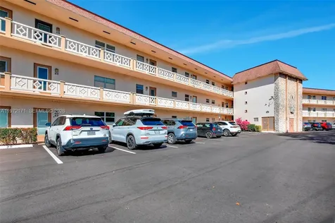 4801 NW 34th Street Lauderdale Lakes FL 33319