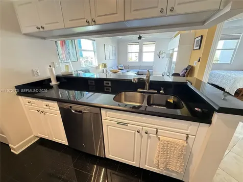 17145 N Bay Road Sunny Isles Beach FL 33160