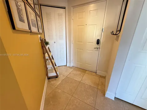 17145 N Bay Road Sunny Isles Beach FL 33160