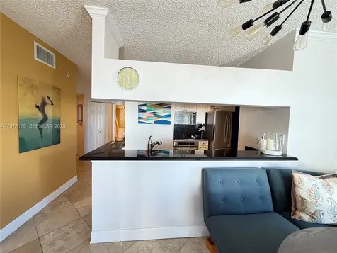 17145 N Bay Road Sunny Isles Beach FL 33160
