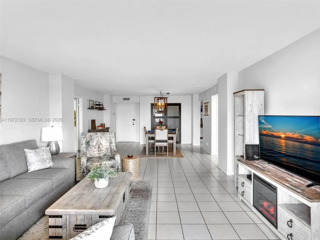 1500 S Ocean Drive Hollywood FL 33019